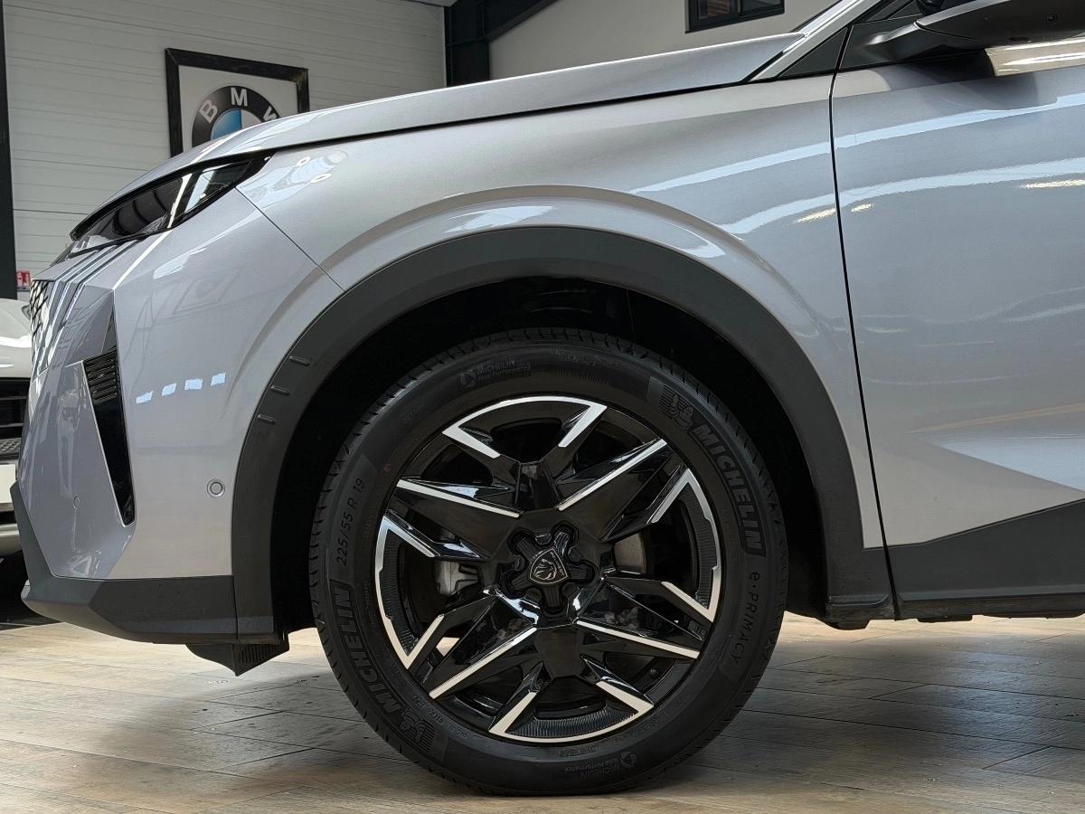 PEUGEOT 3008 1.2 HYBRID E-DSC6 136CH - FINITION ALLURE - 1ERE MAIN - TVA RECUPERABLE