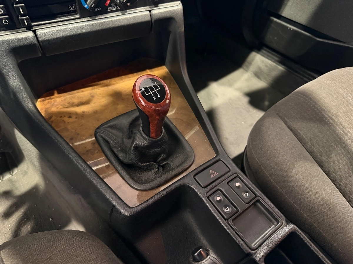 Bmw Serie 5 - photo 18