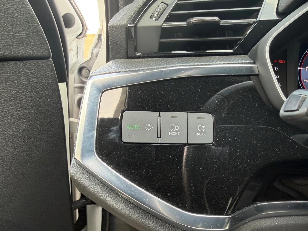 Audi Q3 1.5 35 TFSI 150 S-LINE S-TRONIC BVA