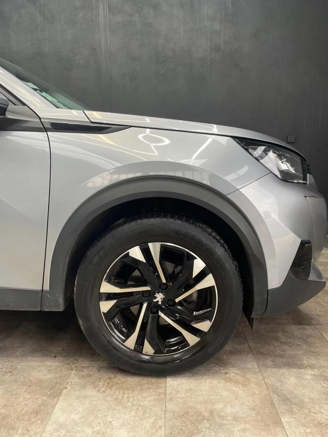 Peugeot 2008 GENERATION-I 1.2 PURETECH 100 ALLURE