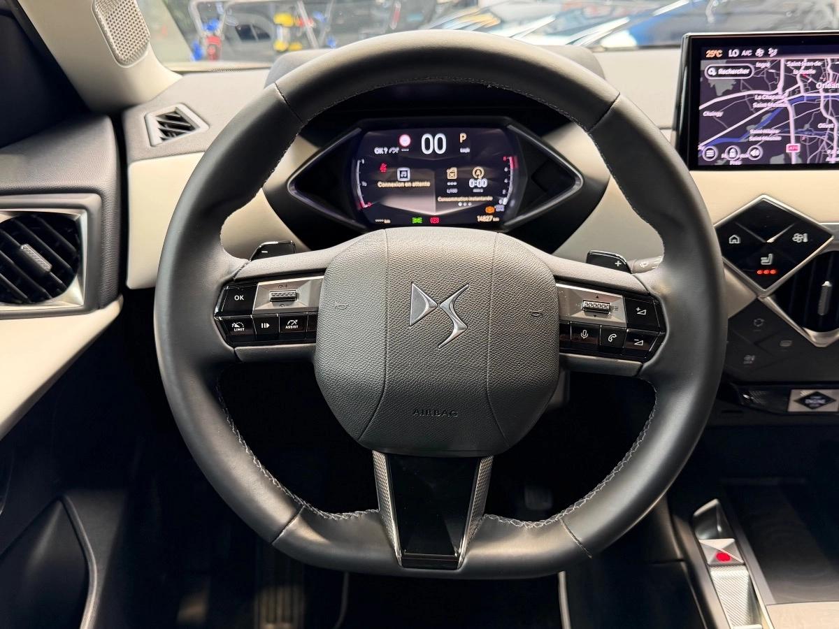 Ds Automobiles Ds 3 ESPRIT DE VOYAGE 136 CV RIVOLI / 1° MAIN / 360°