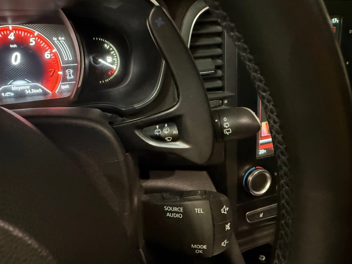 Renault Megane - photo 24