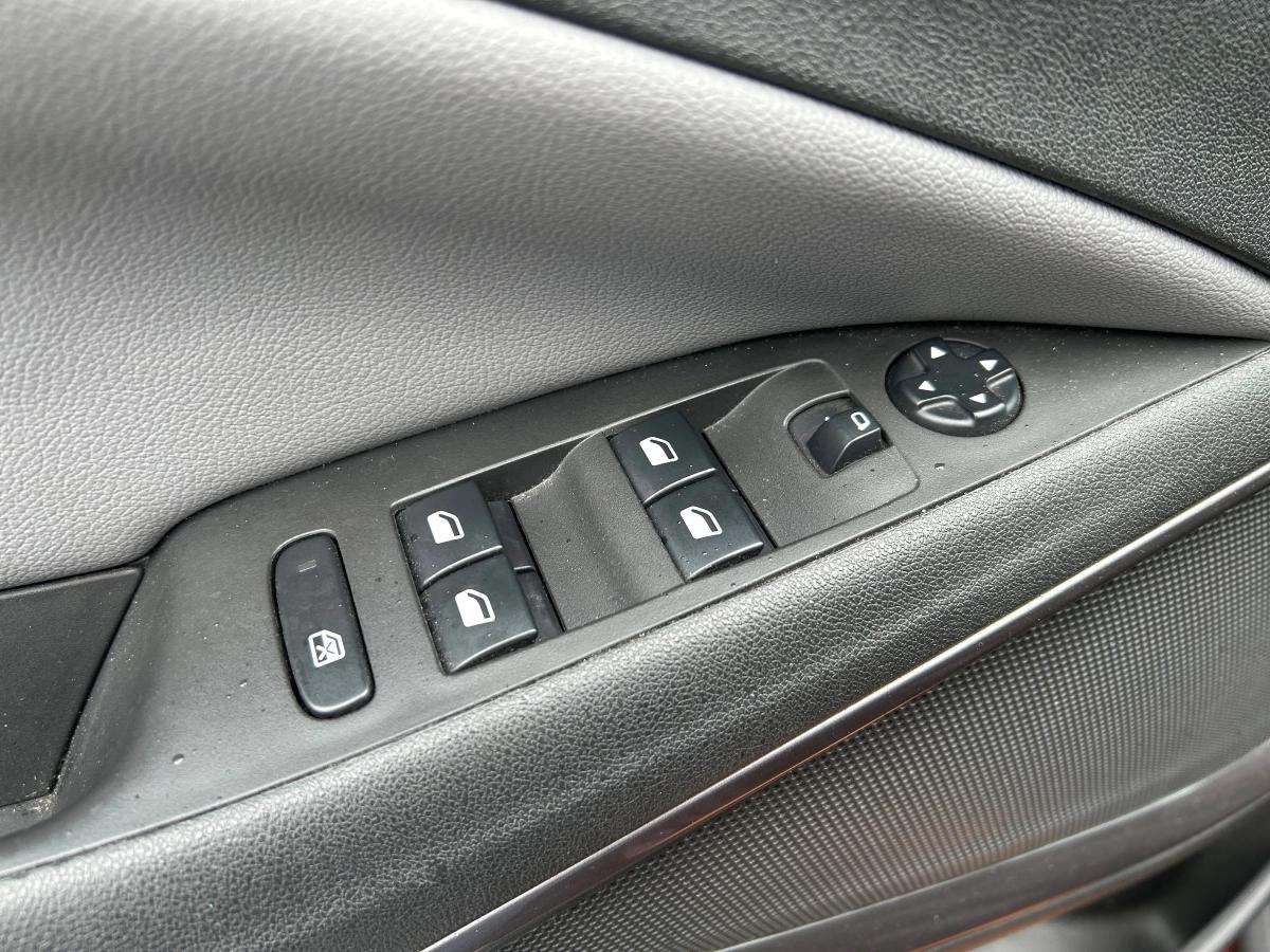 Opel Crossland X 1.2 T 130 ULTIMATE