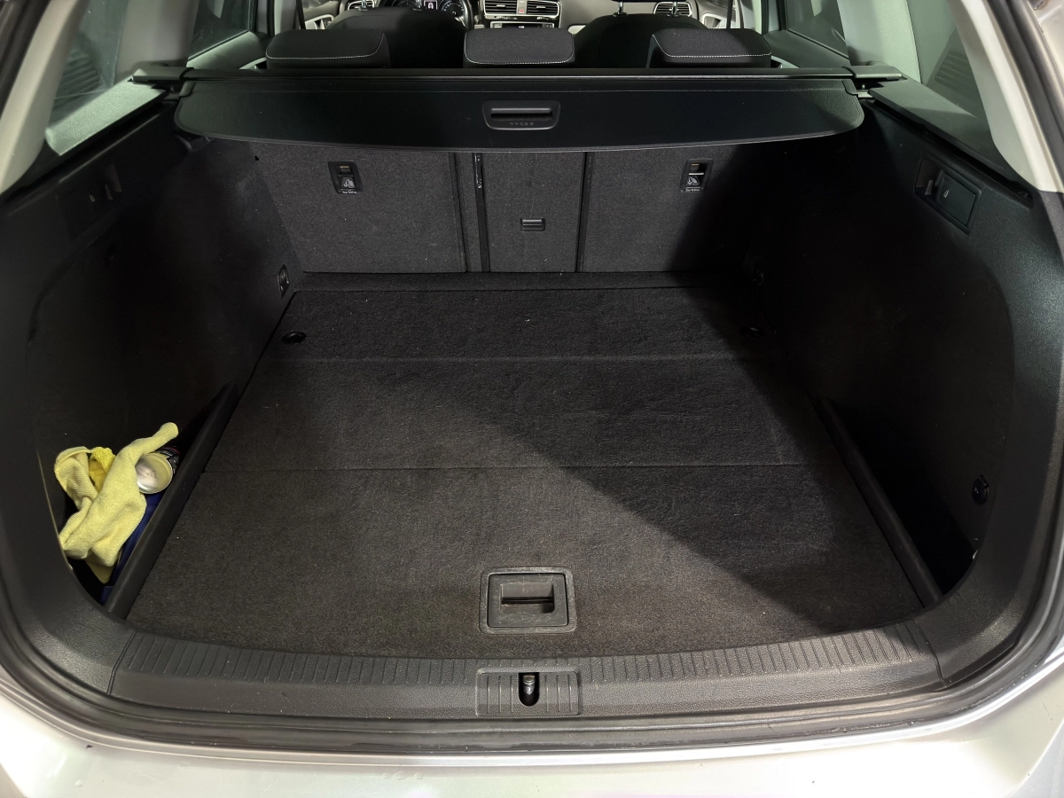 Volkswagen Golf - photo 24