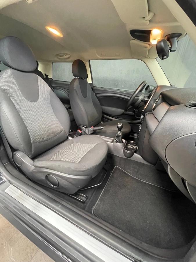 Mini Mini 1.6 75 ONE