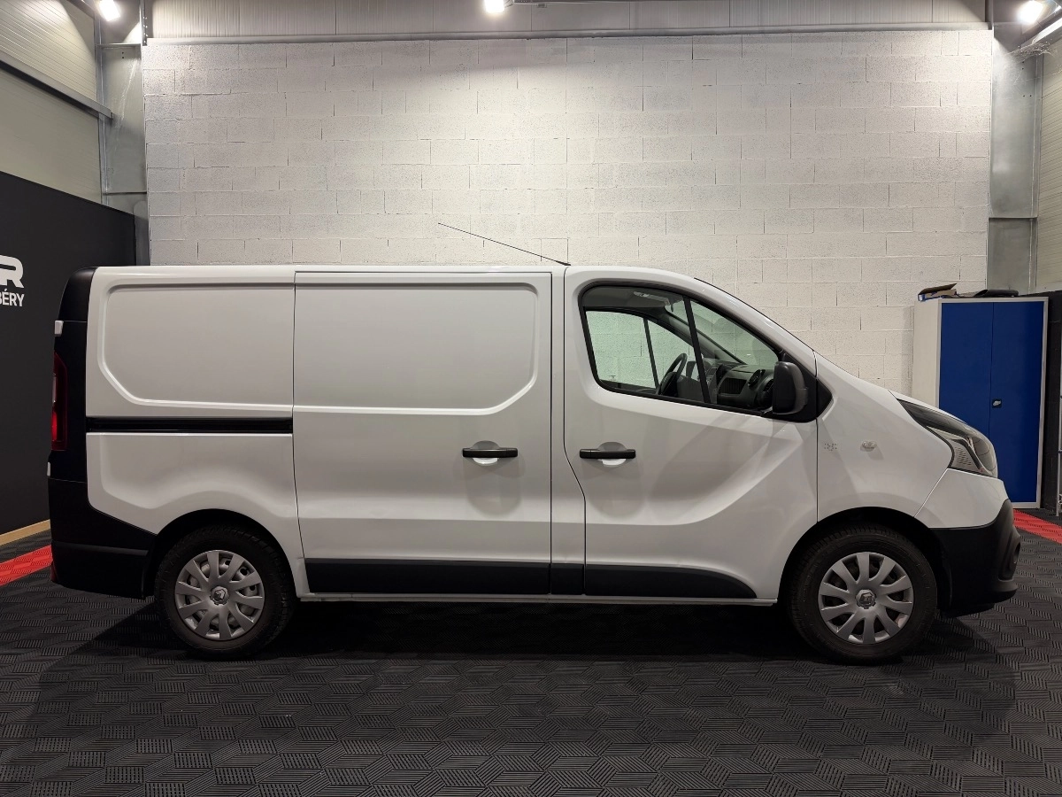 Renault Trafic Vu - photo 2