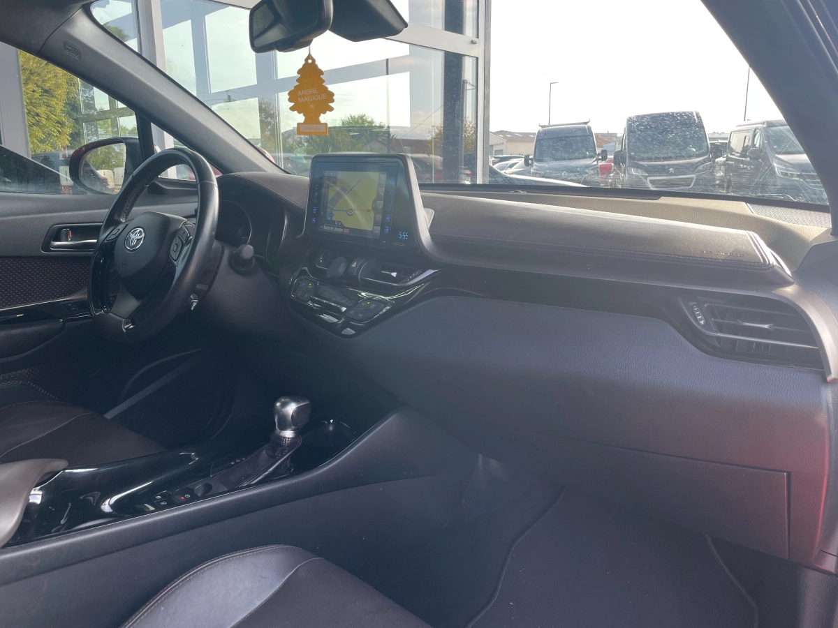 Toyota C-hr - photo 10