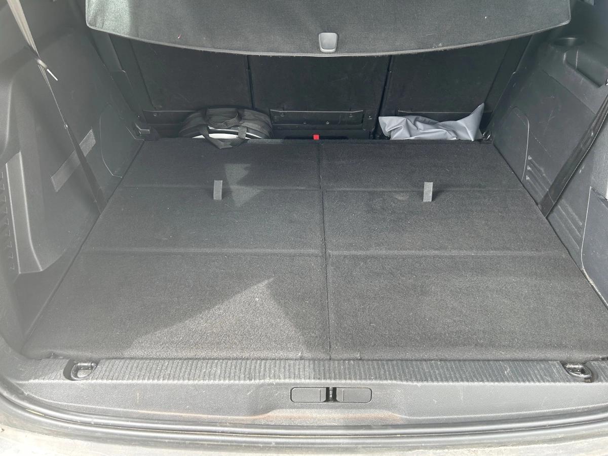 Peugeot 5008 GENERATION-II 1.5 BLUEHDI 130 GT LINE EAT BVA START-STOP