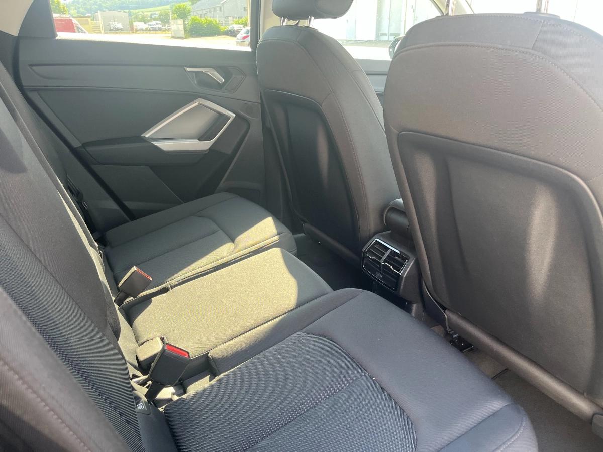 Audi Q3 1.5 35 TFSI 150 DESIGN S-TRONIC BVA