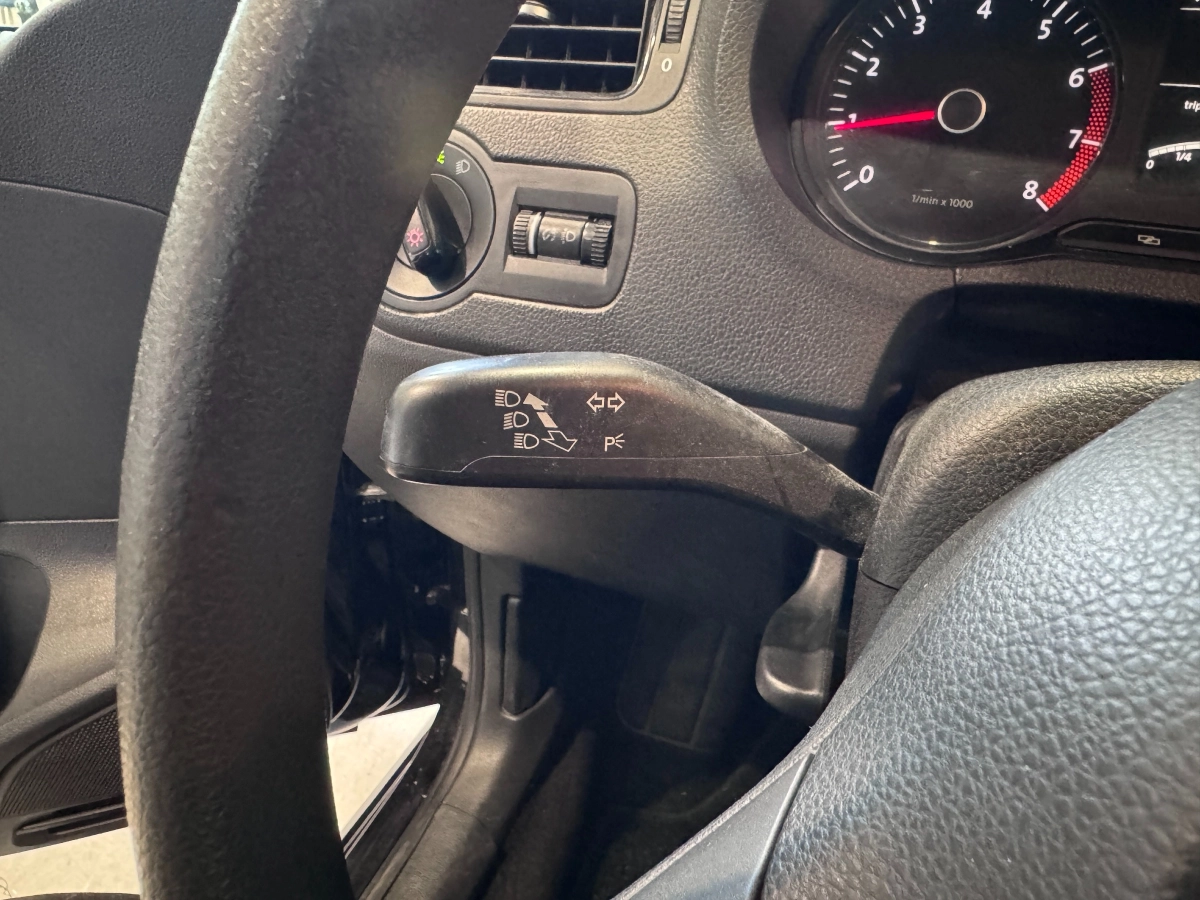 Volkswagen Polo - photo 14
