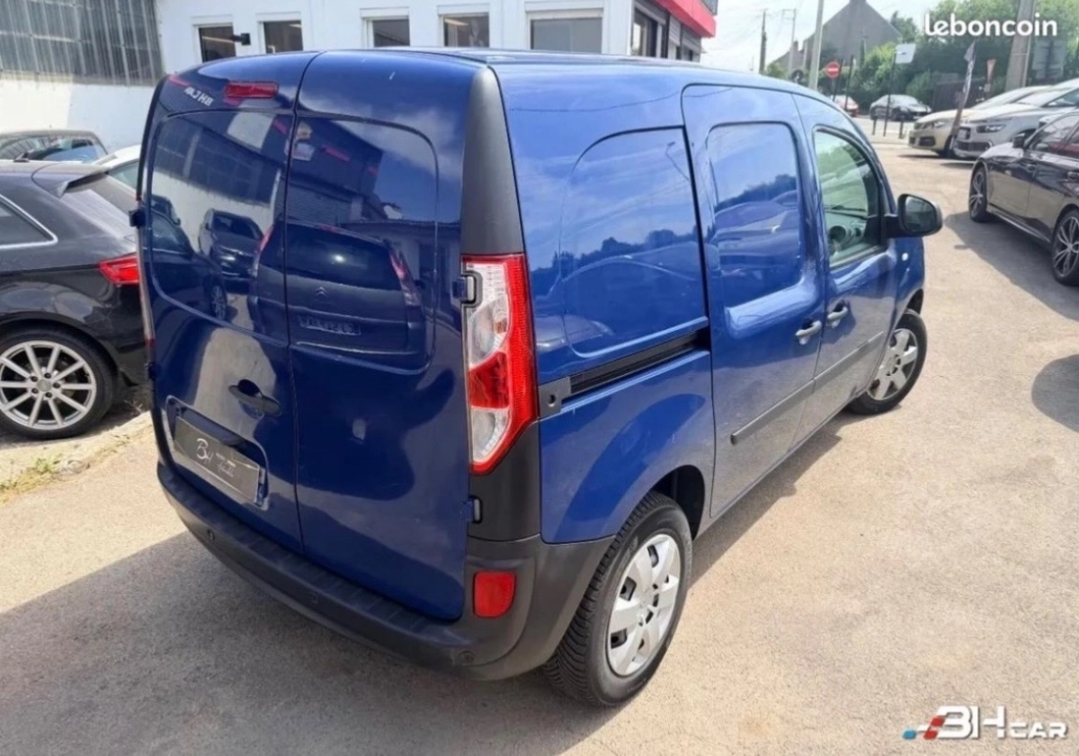 Renault Kangoo Express - photo 13