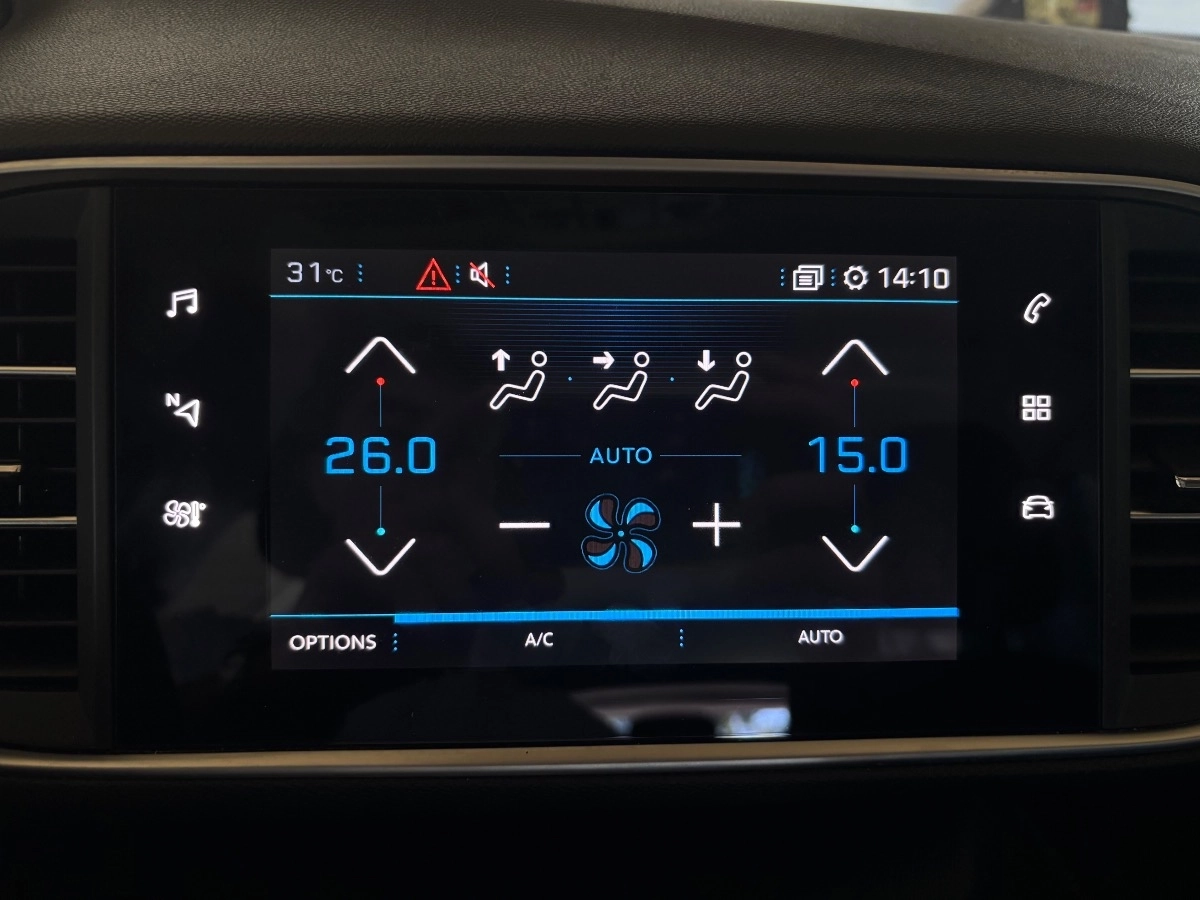 Peugeot 308 - photo 10