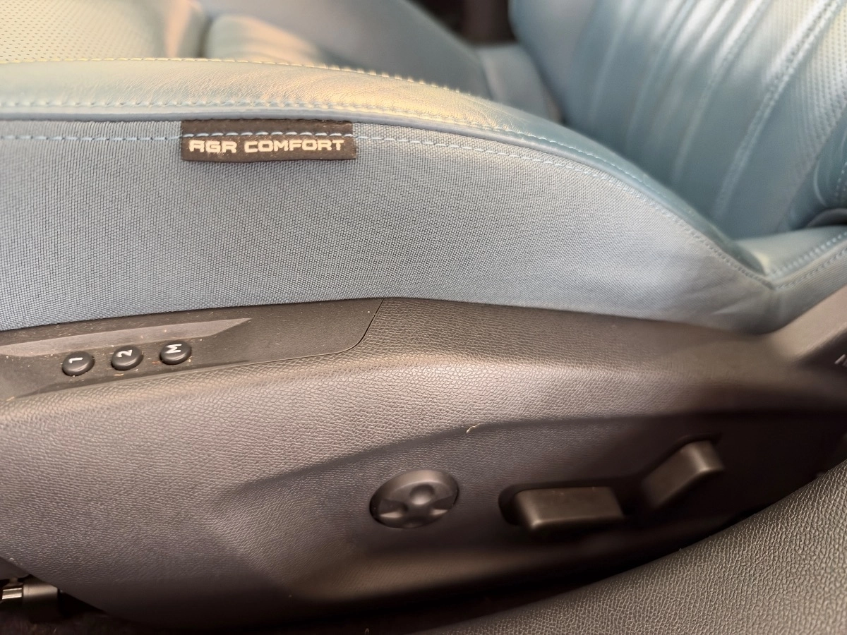 Peugeot 308 - photo 13