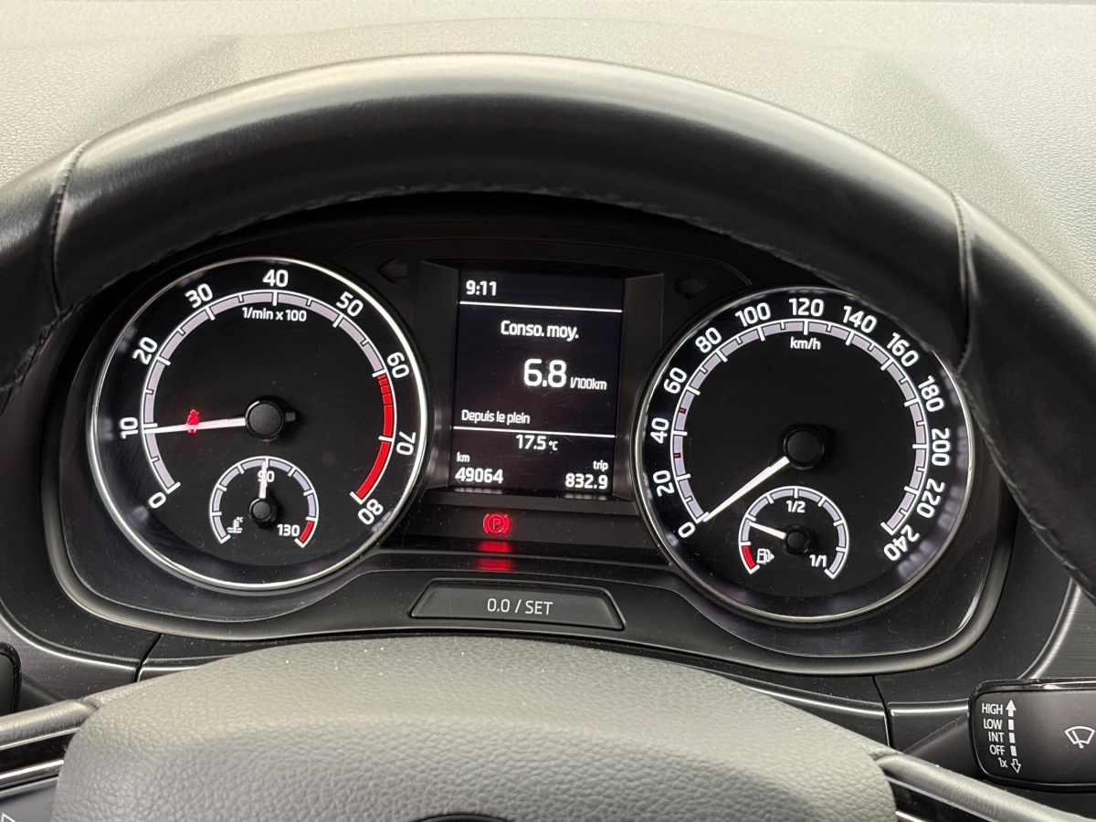 Skoda Fabia - photo 12