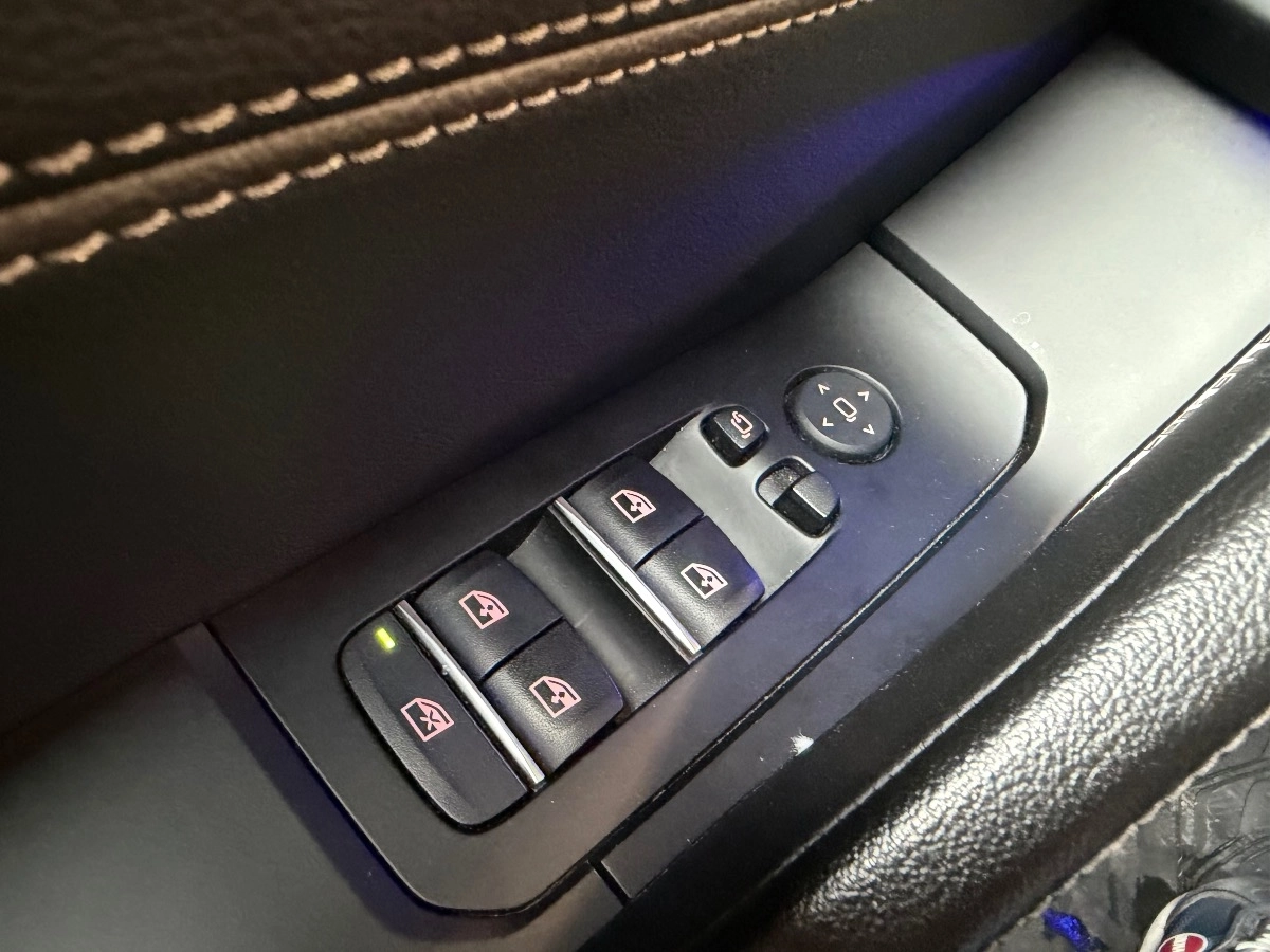 Bmw X6 - photo 37