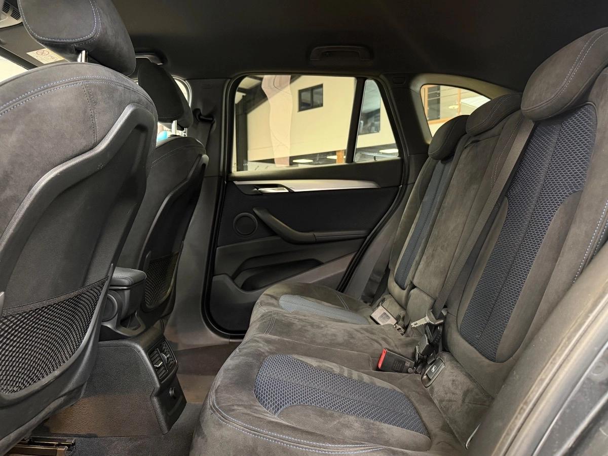 BMW X1 (F48) 20D xDRIVE 2.0d STEPTRONIC 190CV - M SPORT - ENTRETIENS CONTRUCTEUR COMPLET