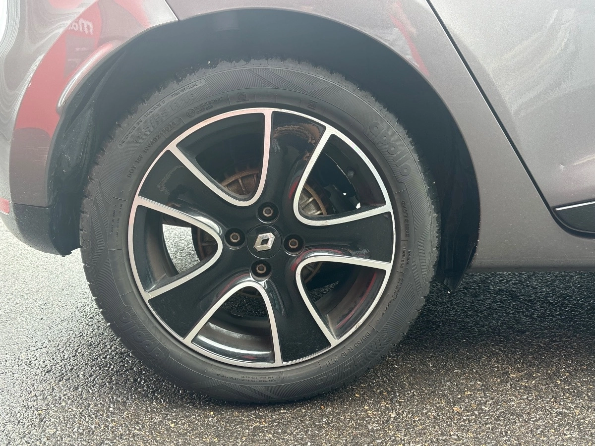 Renault Clio - photo 27