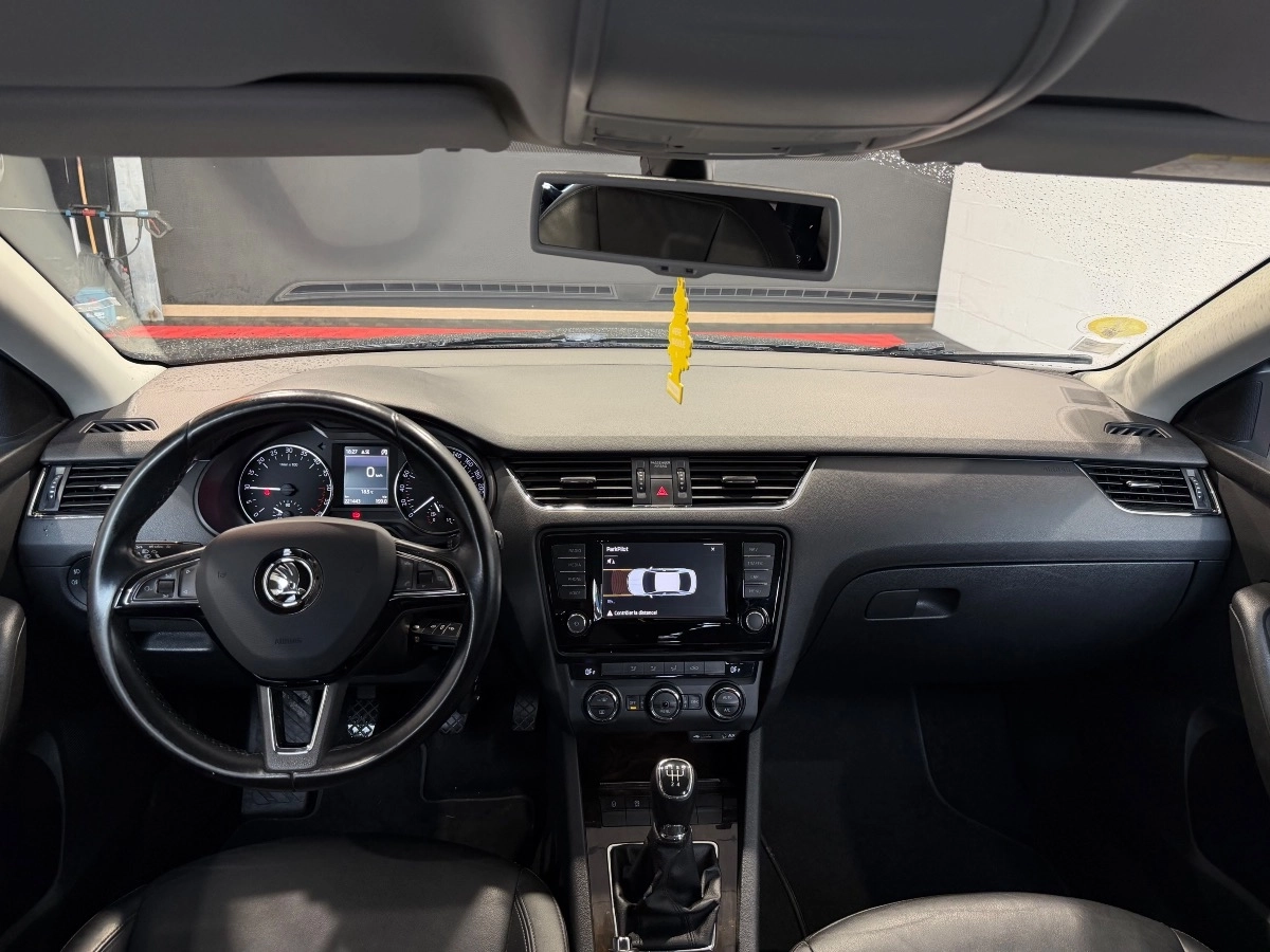 Skoda Octavia - photo 12