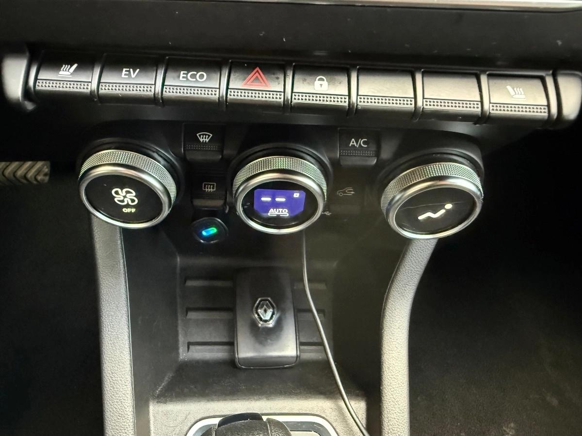 Renault Clio 1.6 E-TECH 140H 90 HYBRID FULL-HYBRID BUSINESS BVA