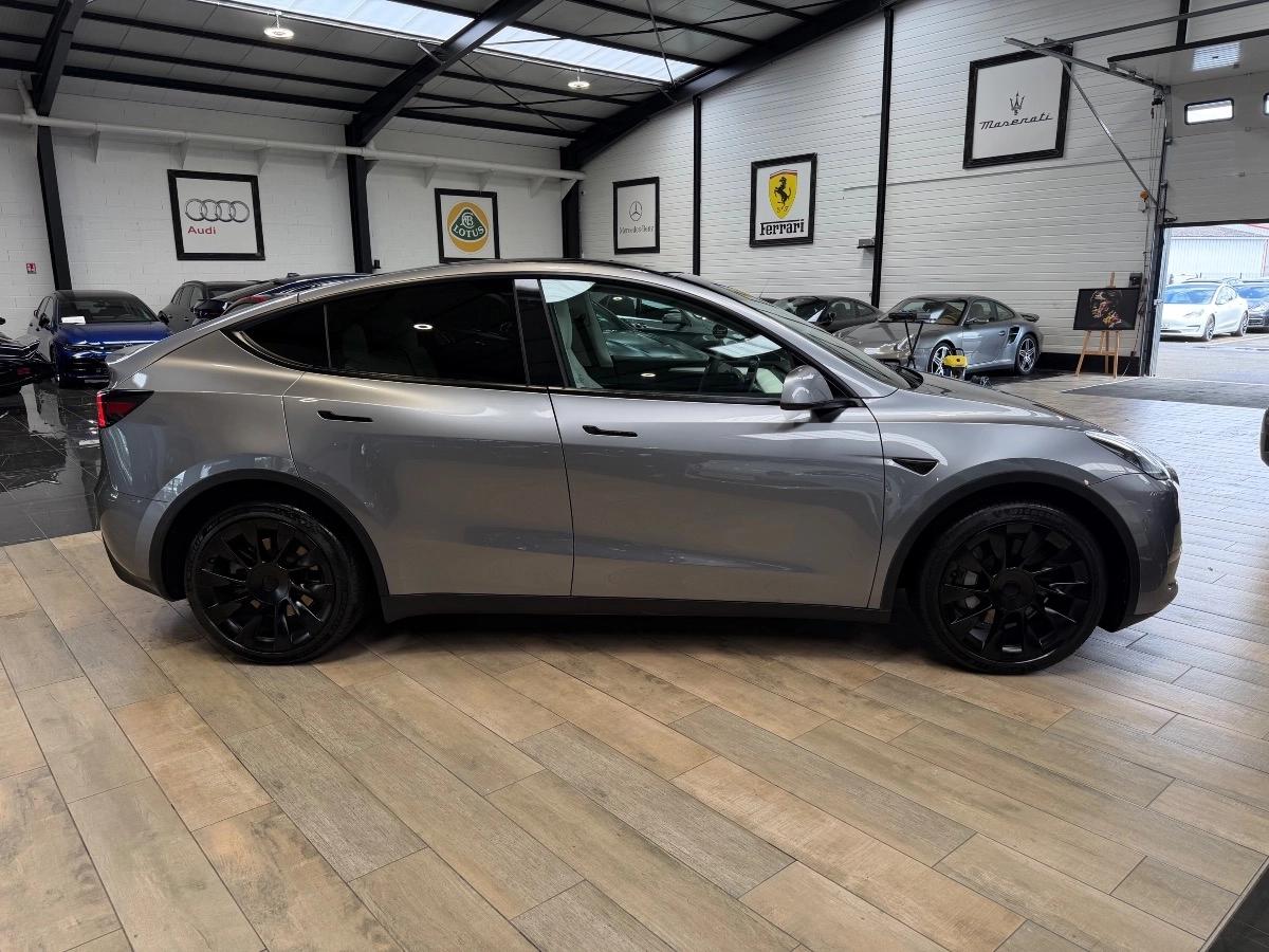 Tesla Model-y 352 Grande Autonomie Dual Motor AWD 75 KWH 2023