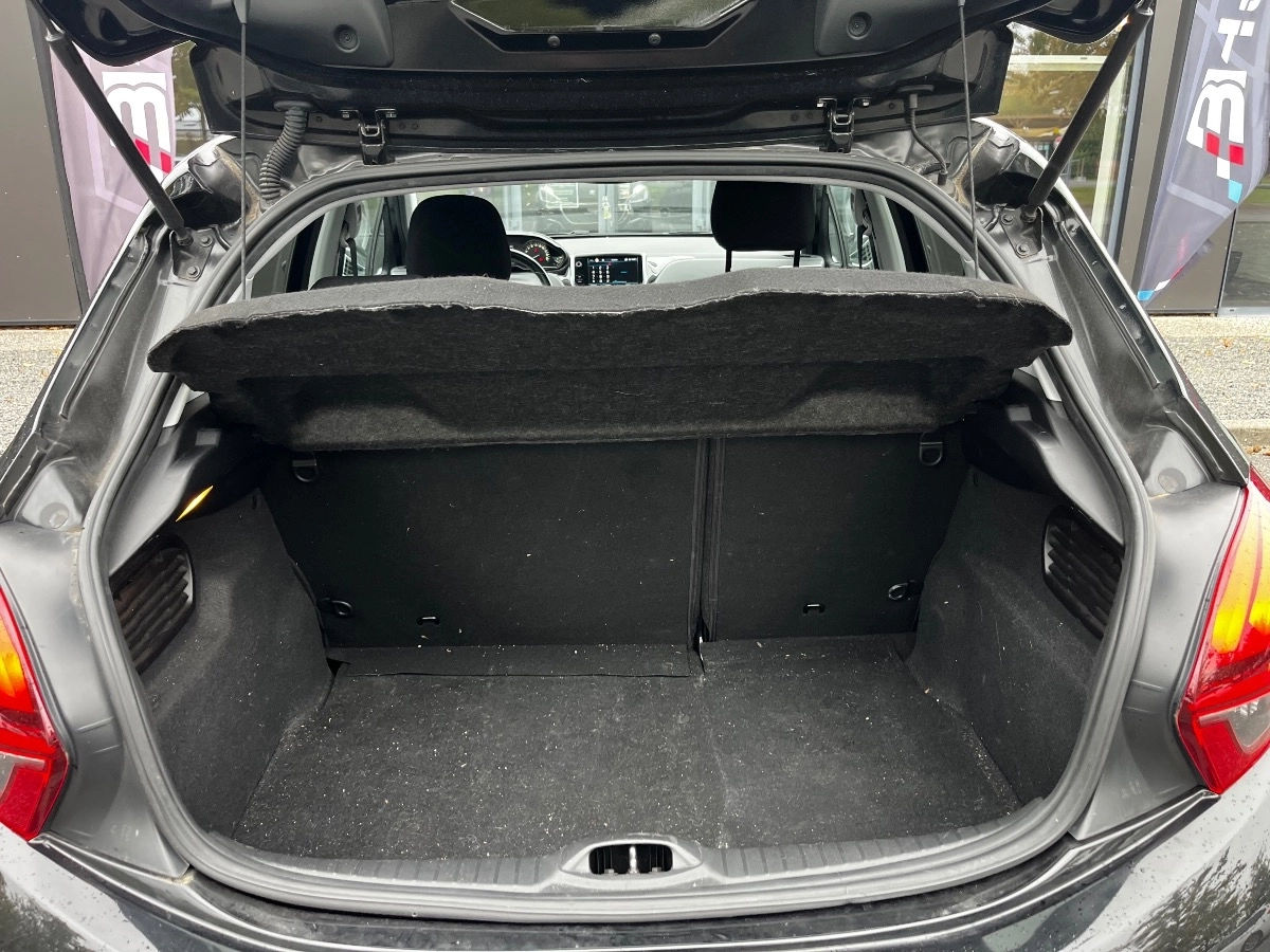 Peugeot 208 - photo 21