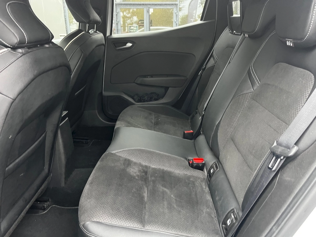 Renault Clio - photo 20