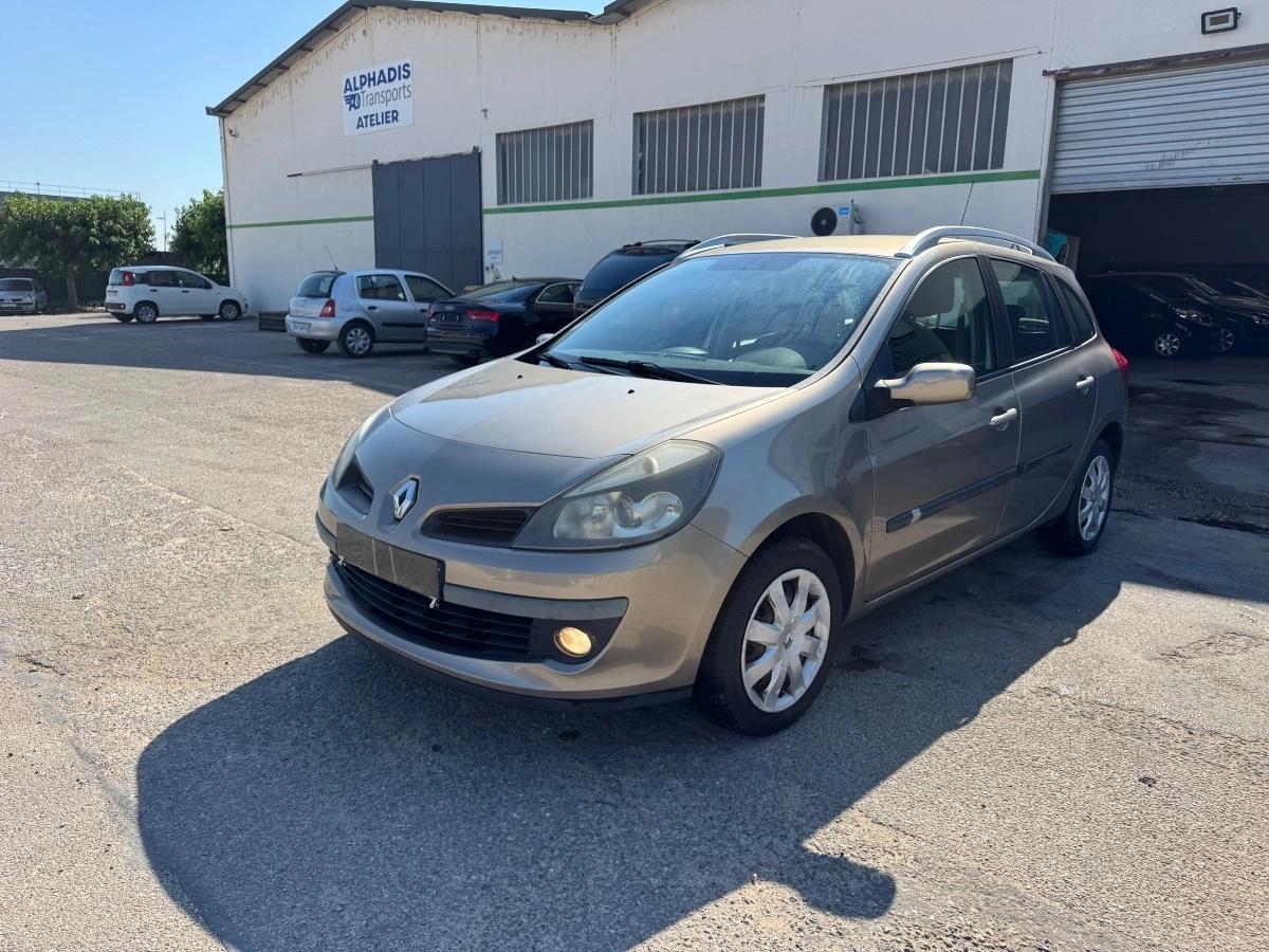 RENAULT Clio