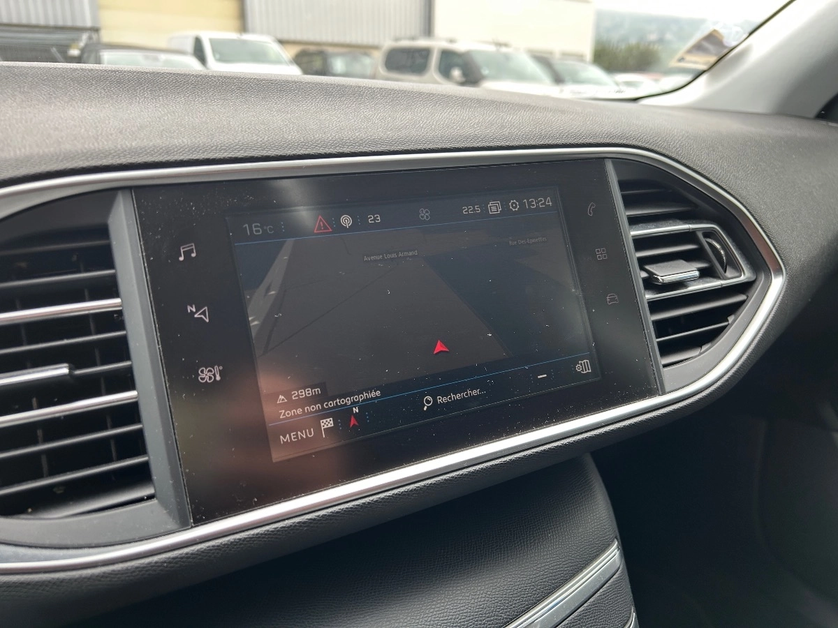 Peugeot 308 - photo 17