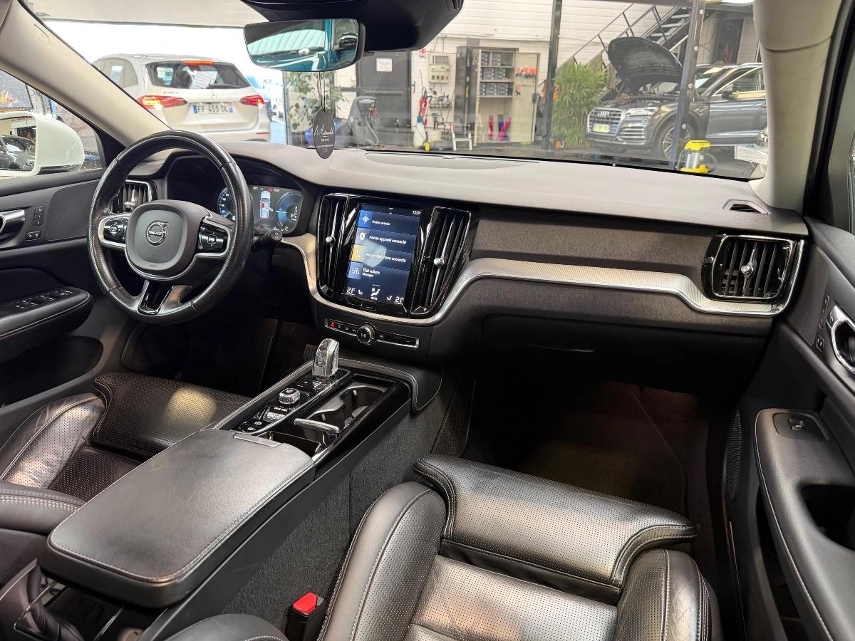Volvo V60 II T8 390 Twin Engine Inscription Luxe Geartronic 8 Options++