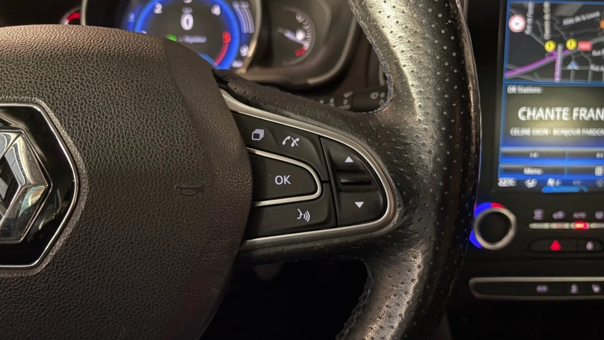 Renault Megane - photo 23