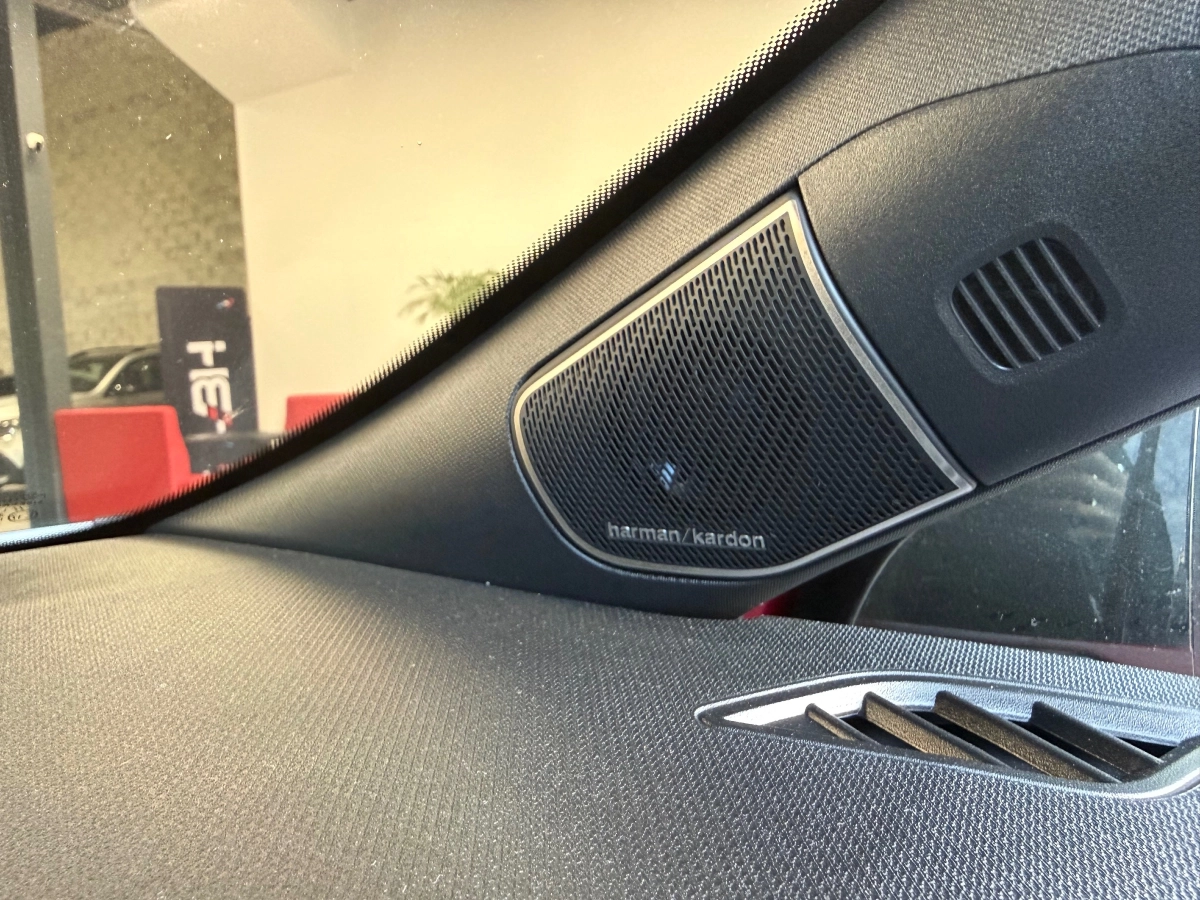 Renault Clio - photo 18