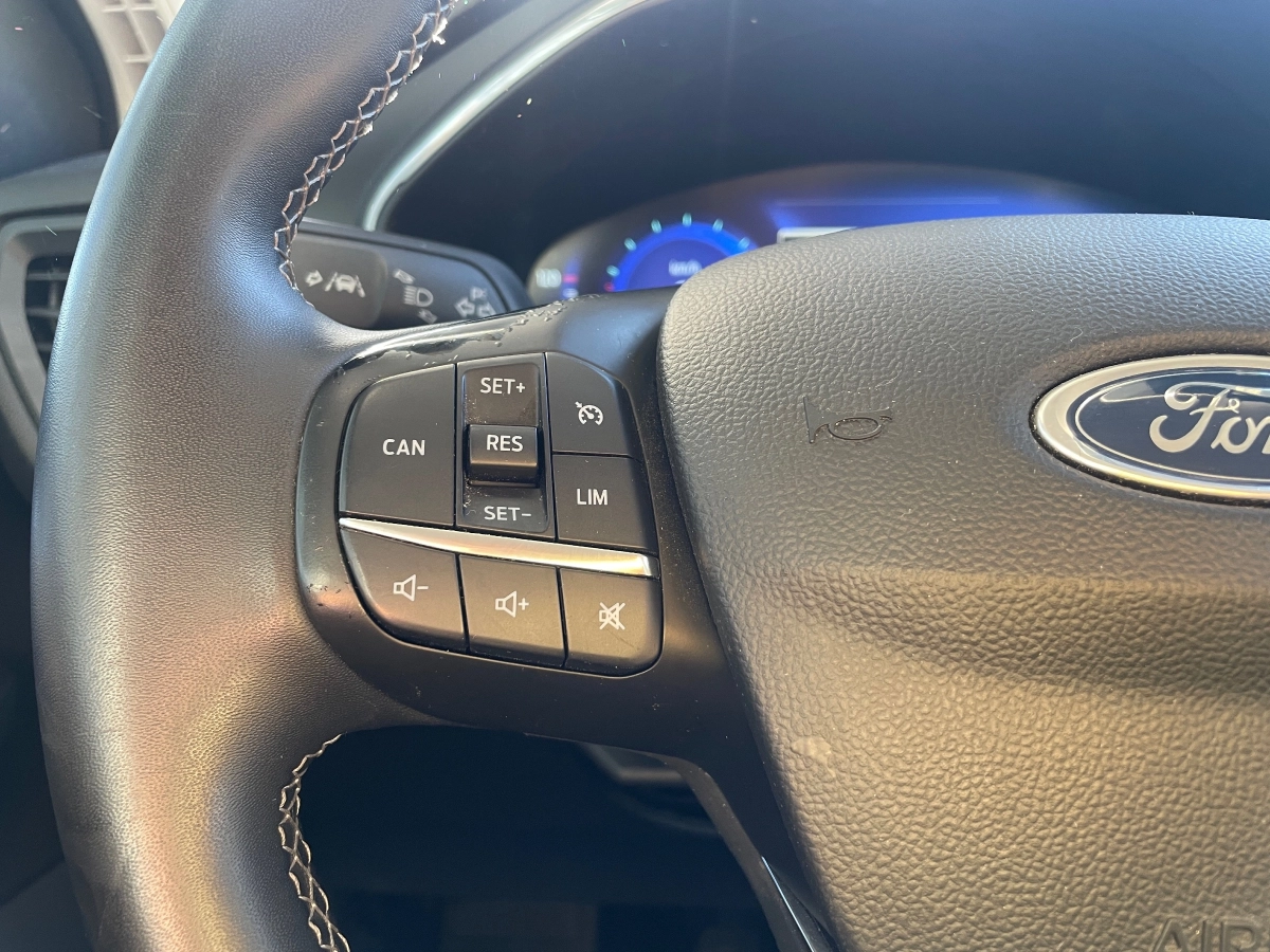 Ford Focus - photo 20