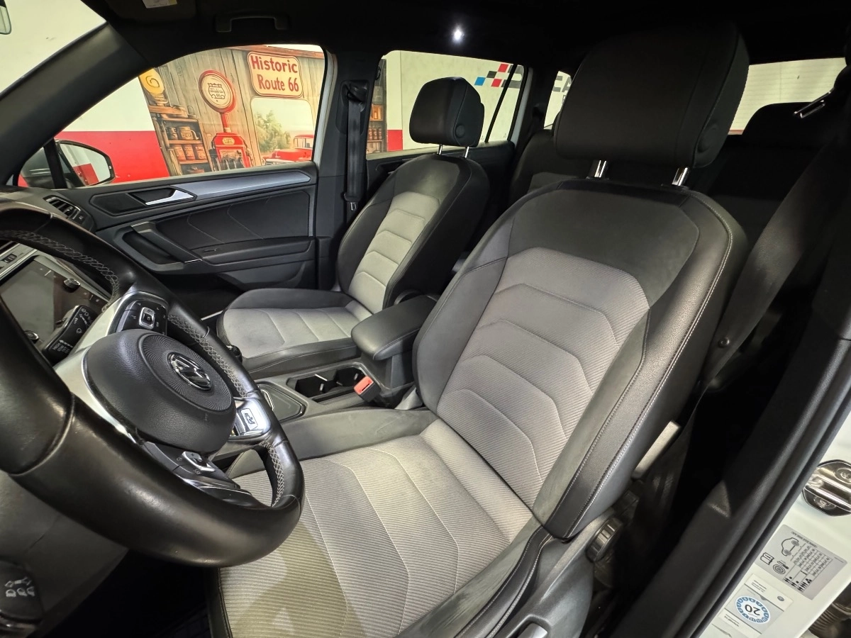Volkswagen Tiguan - photo 14