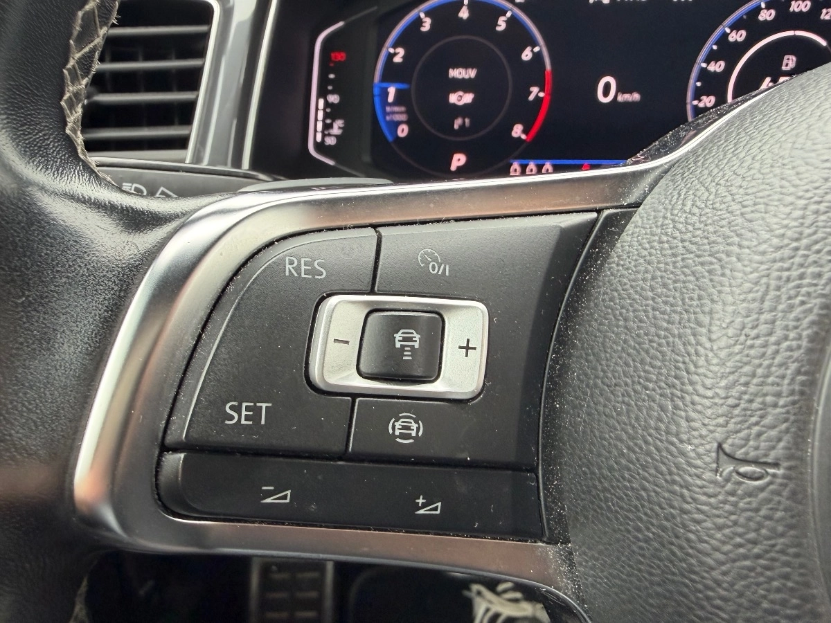 Volkswagen T-roc - photo 15
