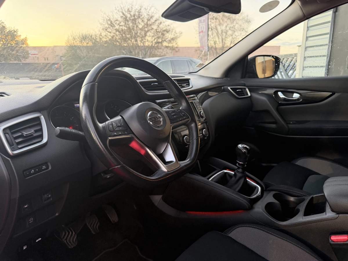 Nissan Qashqai - photo 6