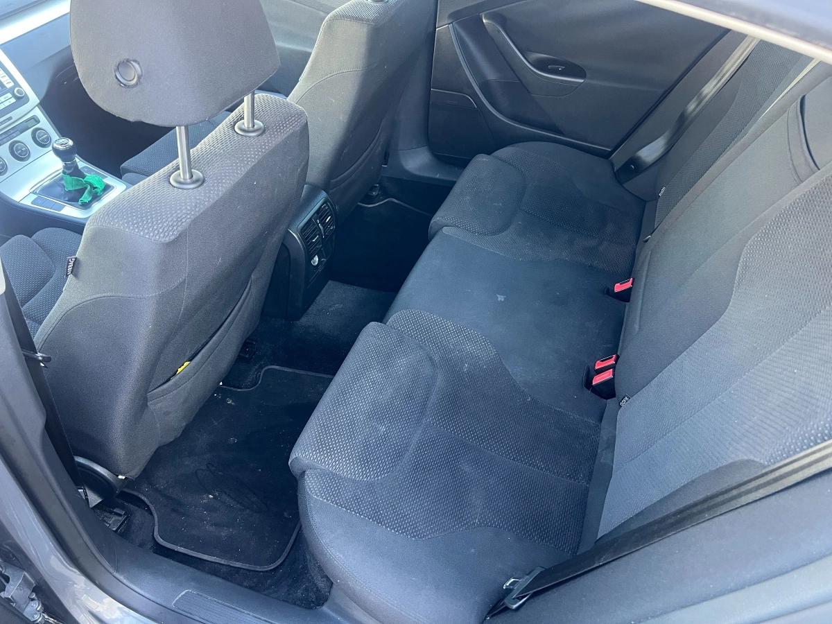 Volkswagen Passat 2.0 TDI 140 CARAT