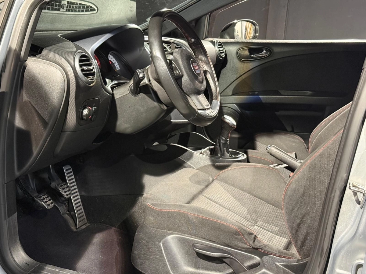 Seat Leon - photo 9