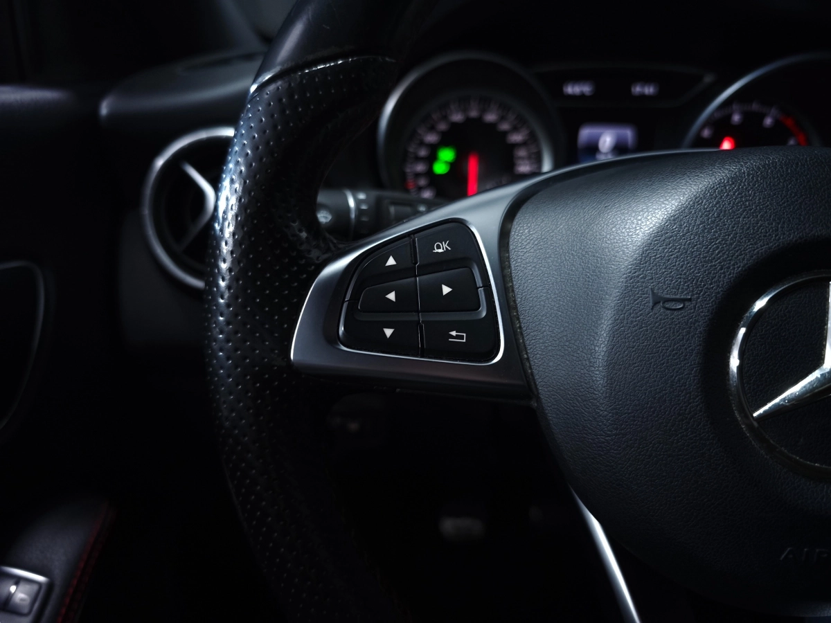 Mercedes Classe Cla - photo 14