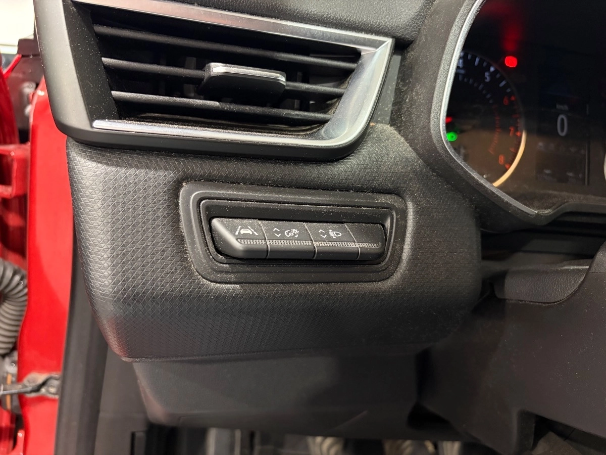 Renault Clio - photo 24
