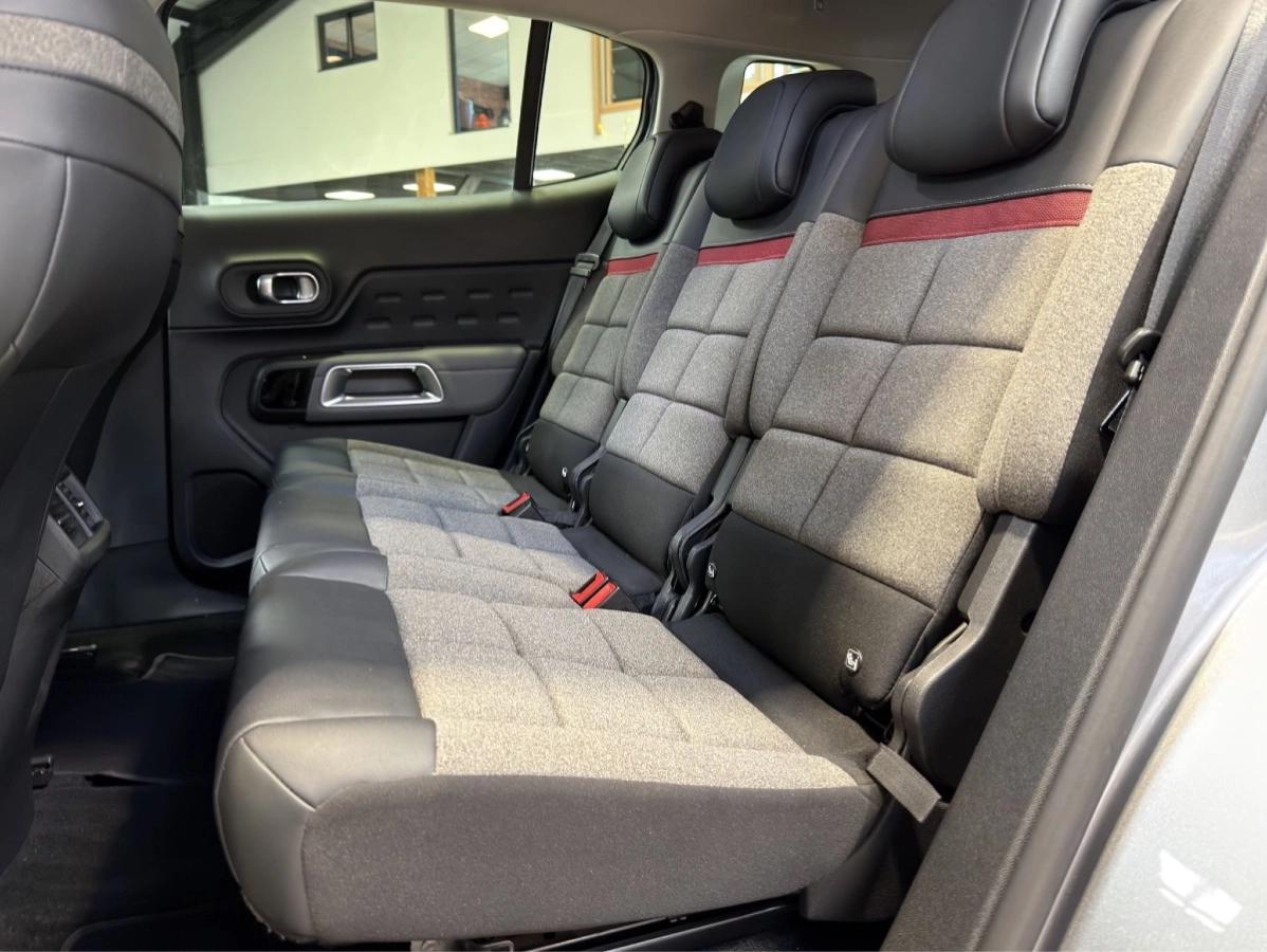 Citroen C5 Aircross HYBRID 225CV C-SERIES CAM 360 / 1° MAIN / ATTELAGE