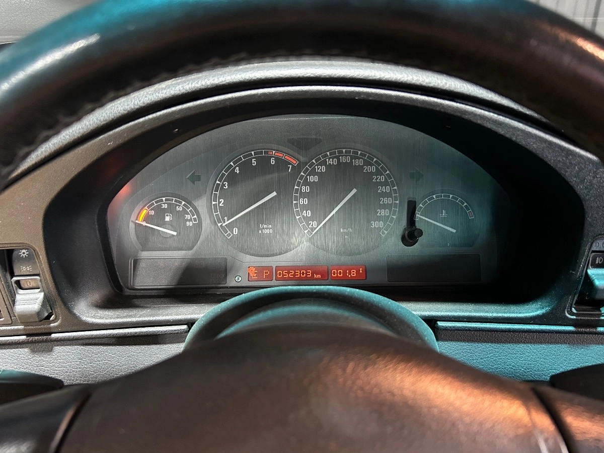 Bmw Serie 8 - photo 23