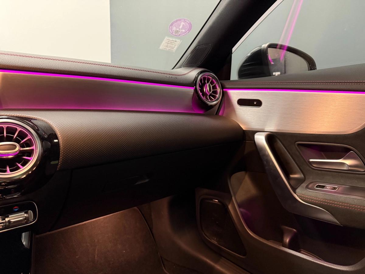 Aperçu indisponible de Mercedes-Benz CLASSE CLA