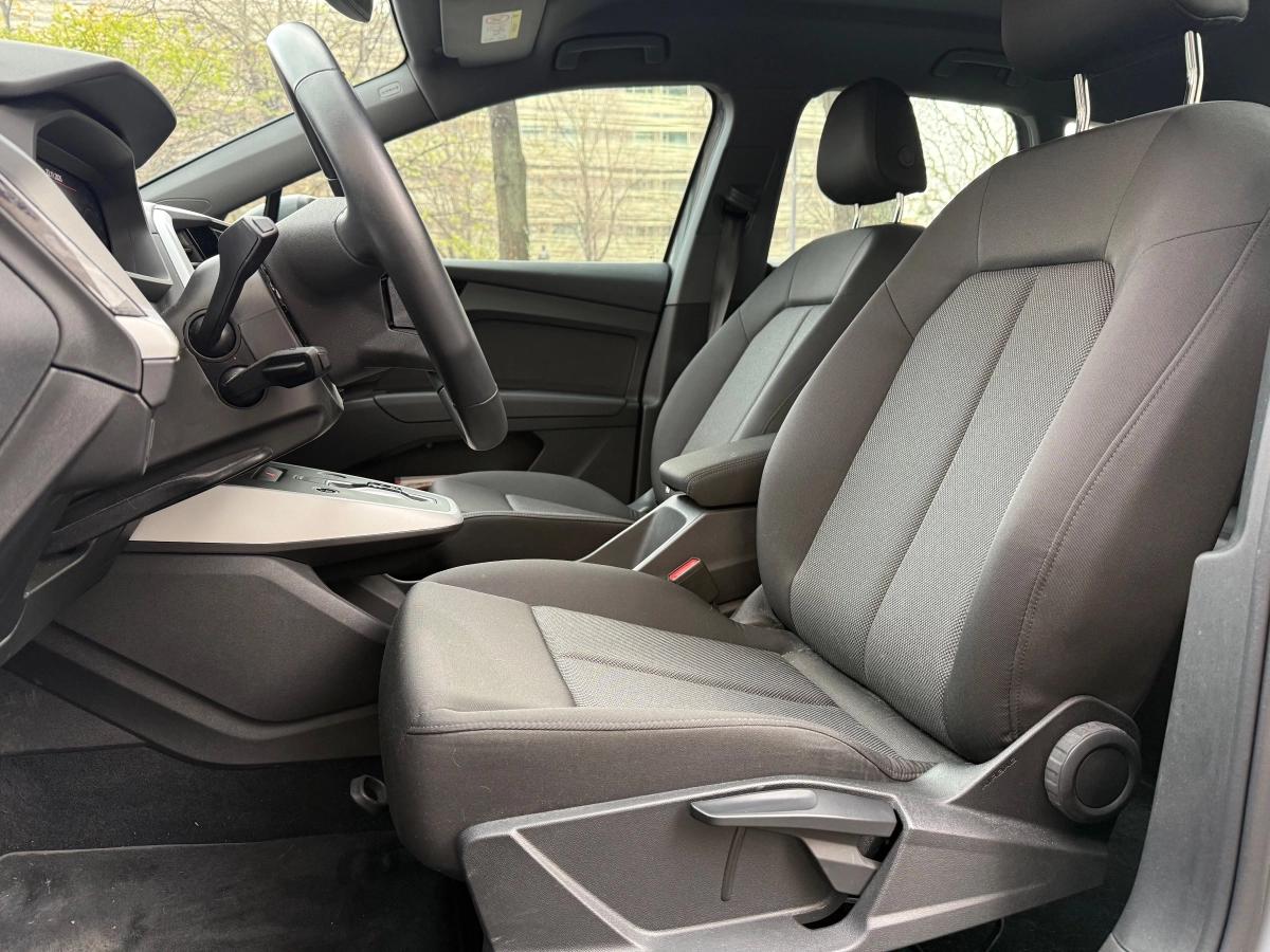 Audi Q4 40 ELECTRIC E-TRON 205 95PPM 82KWH DESIGN BVA