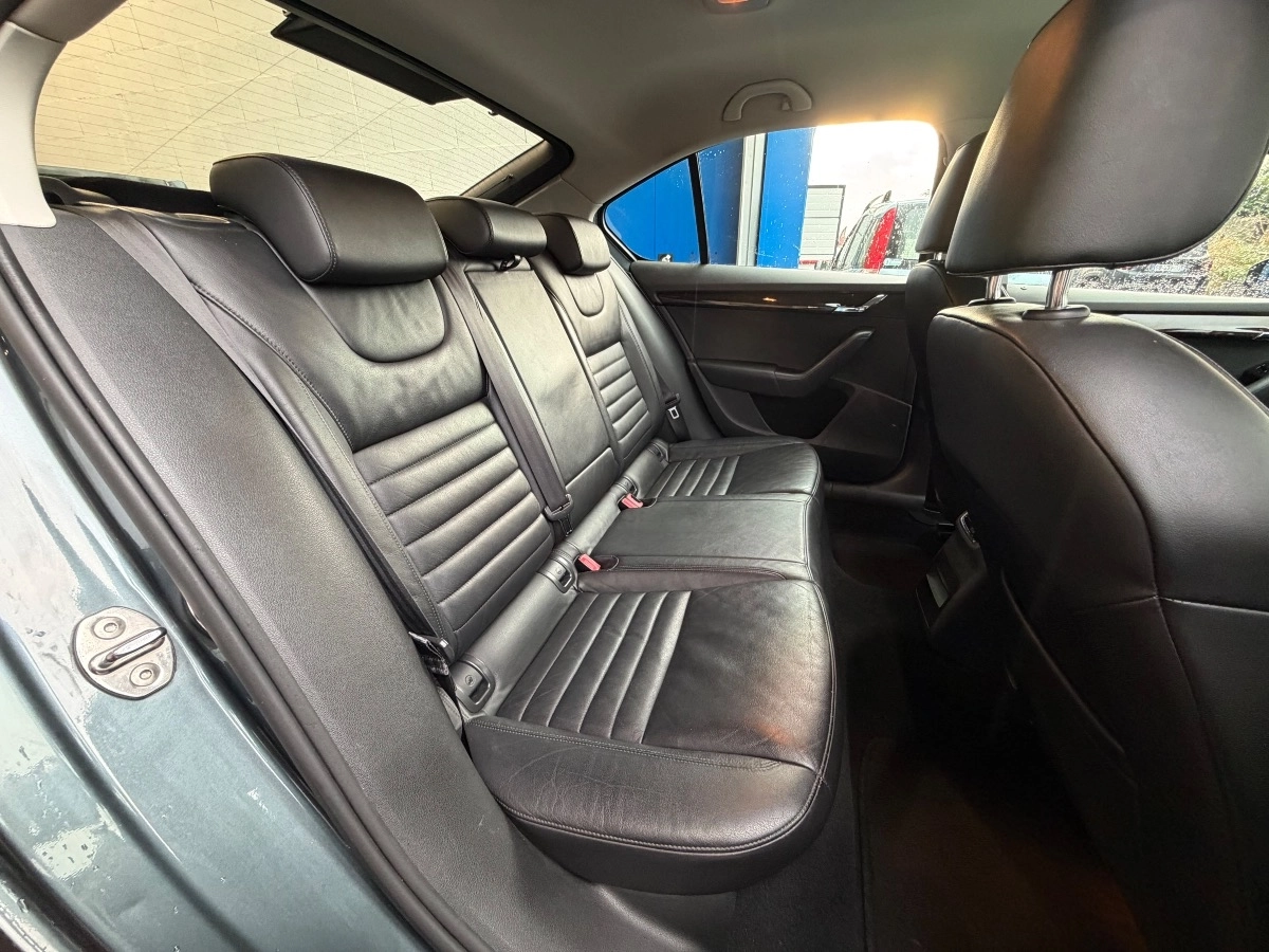 Skoda Octavia - photo 11