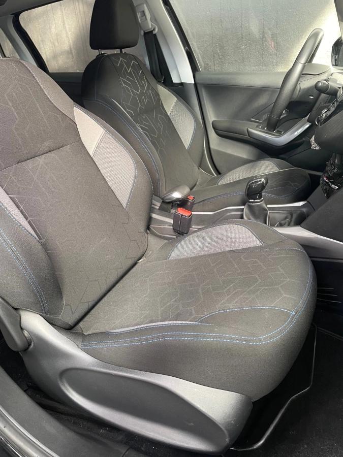 Peugeot 2008 GENERATION-I 1.2 PURETECH 80 STYLE