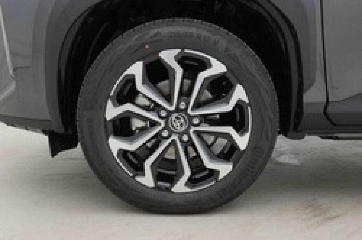Toyota Yaris - photo 10