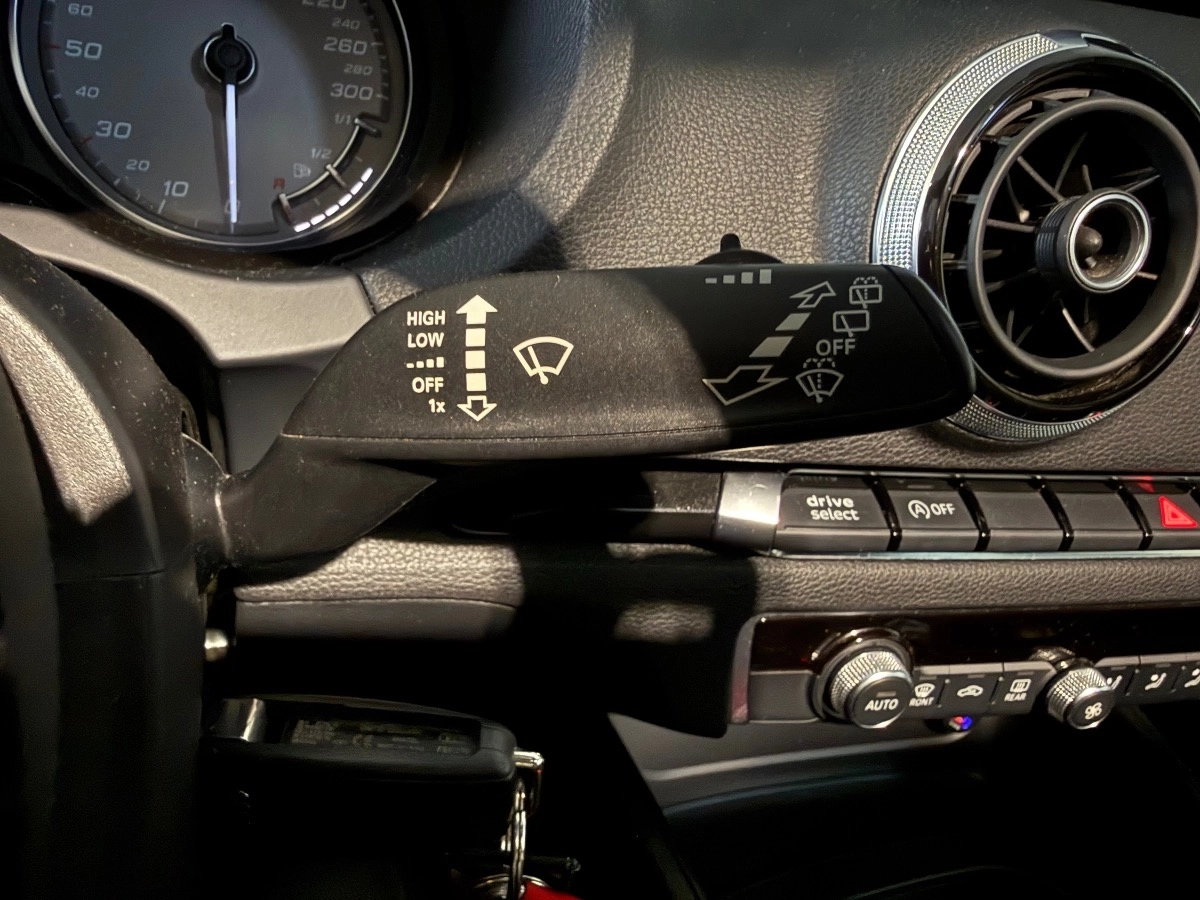 Audi S3 - photo 17