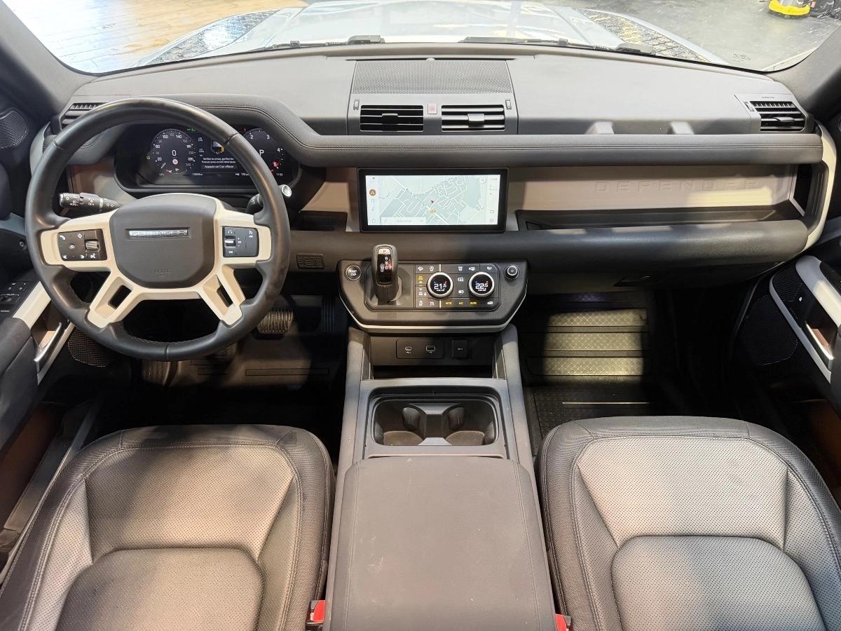 Land Rover Defender 110 3.0 D200 200 MHEV X-DYNAMIC 4WD BVA8 /ATTELAGE/TOIT PANO/CARPLAY/MERIDIAN/
