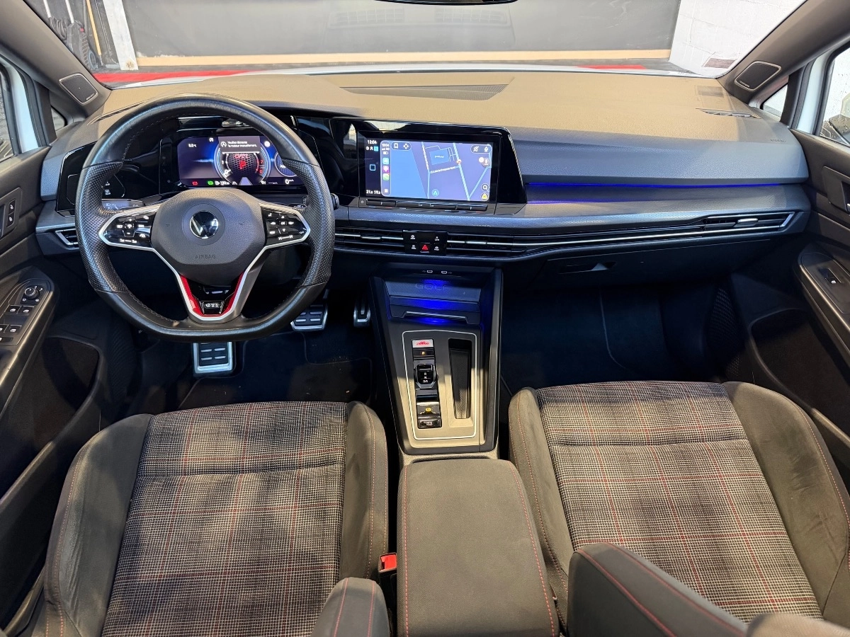 Volkswagen Golf - photo 16