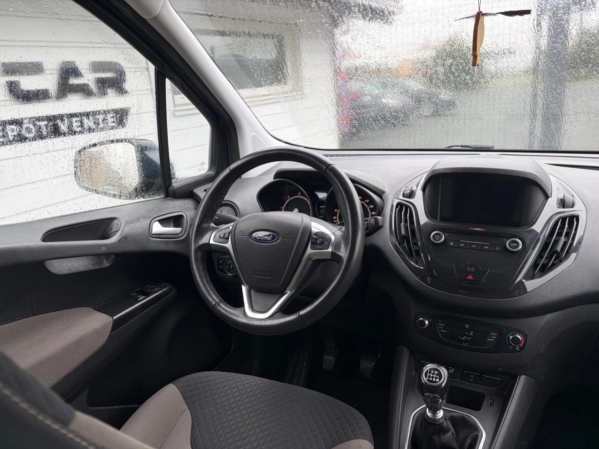 Ford Tourneo Courier - photo 8